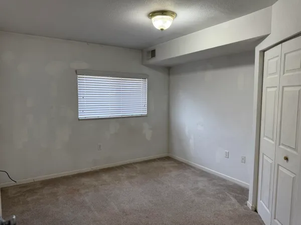 $181,300 | 2138 Stone School Circle, Ann Arbor, MI 48108