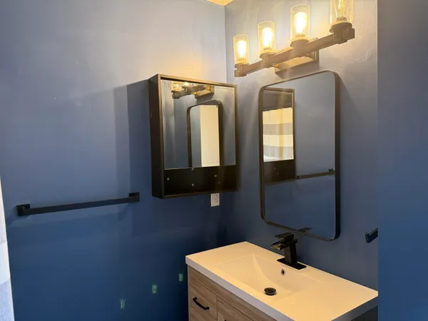 $181,300 | 2138 Stone School Circle, Ann Arbor, MI 48108