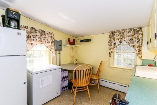 21 Endicott Road Boxford, MA 01921 - Photo 21 of 30 a dining room with furniture and window