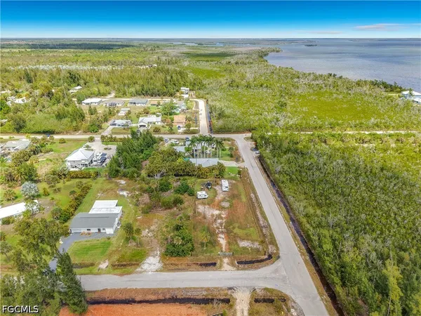 $299,000 | 5841 Sabal Avenue, St. James City, FL 33956