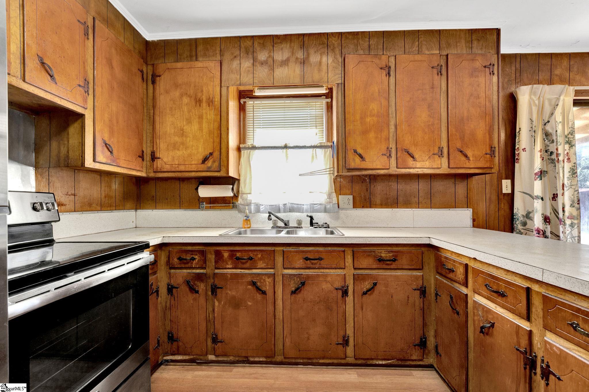 403 Edith Street Anderson, SC 29626 - Photo 14 of 35 Gallery Image 14