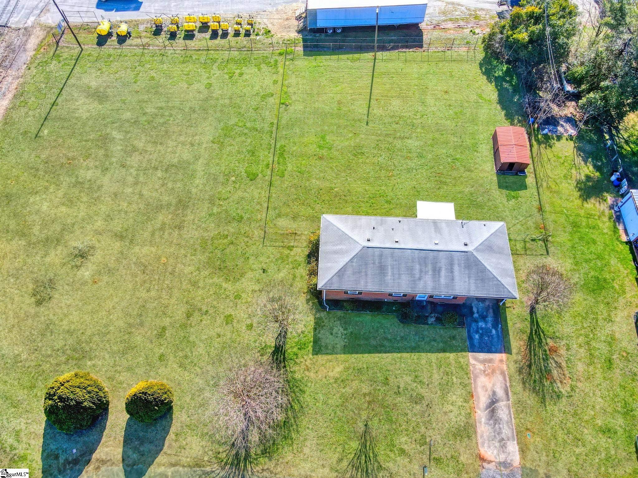 403 Edith Street Anderson, SC 29626 - Photo 3 of 35 Gallery Image 3