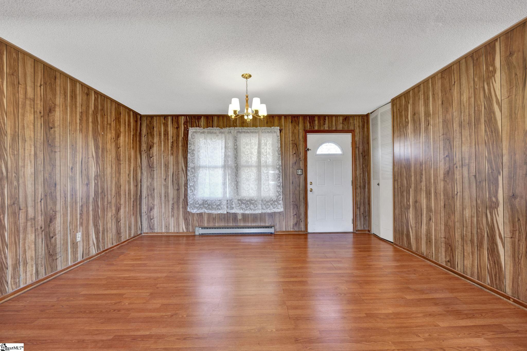 403 Edith Street Anderson, SC 29626 - Photo 7 of 35 Gallery Image 7