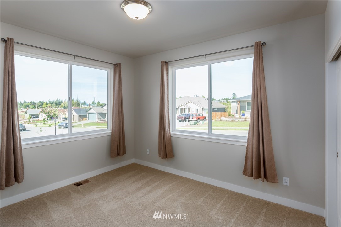 11 Lillian Ridge Court Sequim, WA 98382 - Photo 17 of 30 an empty room with windows