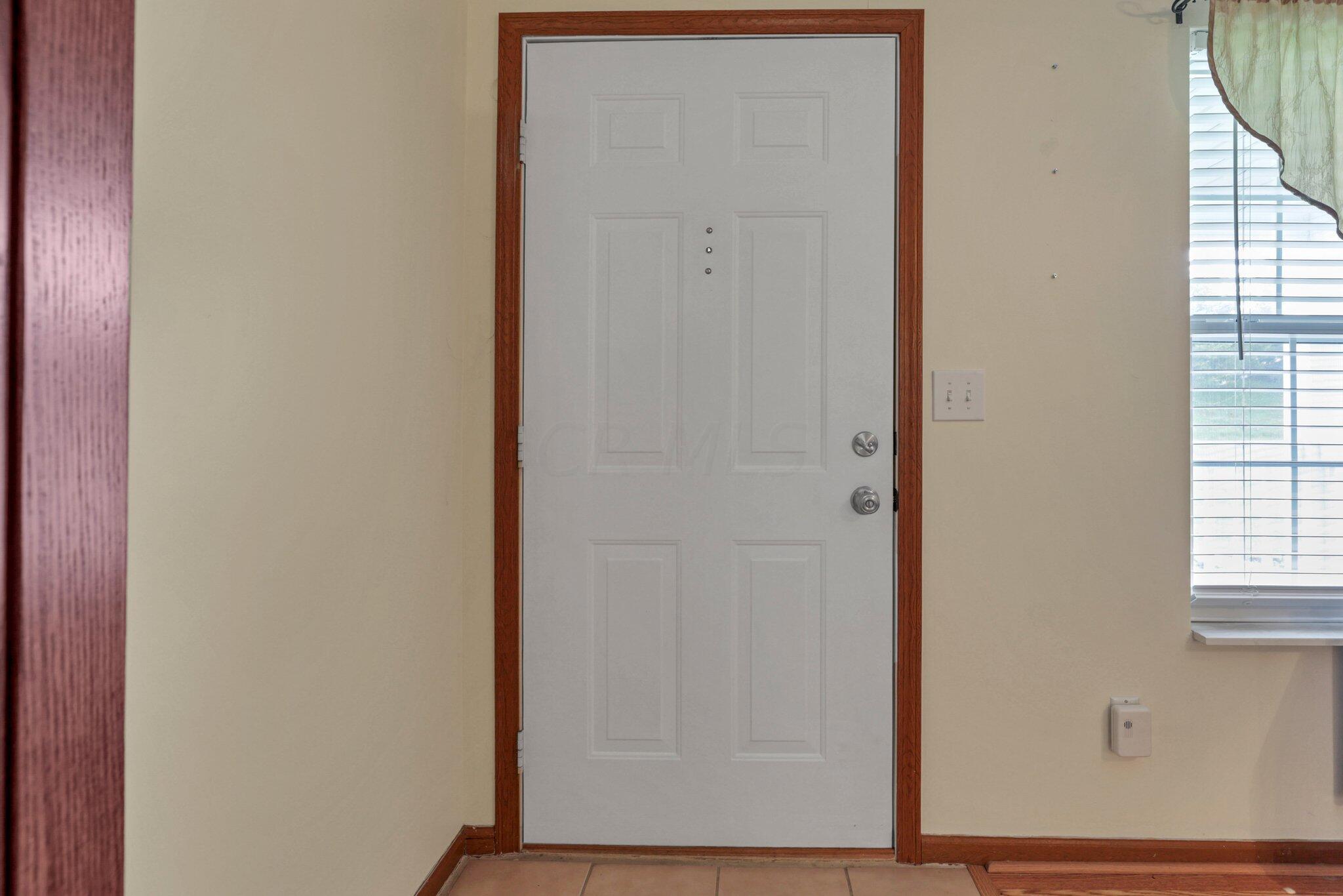 285 Goose Pond Road, Unit D Newark, OH 43055 - Photo 9 of 31 9-web-or-mls-0N4A5035