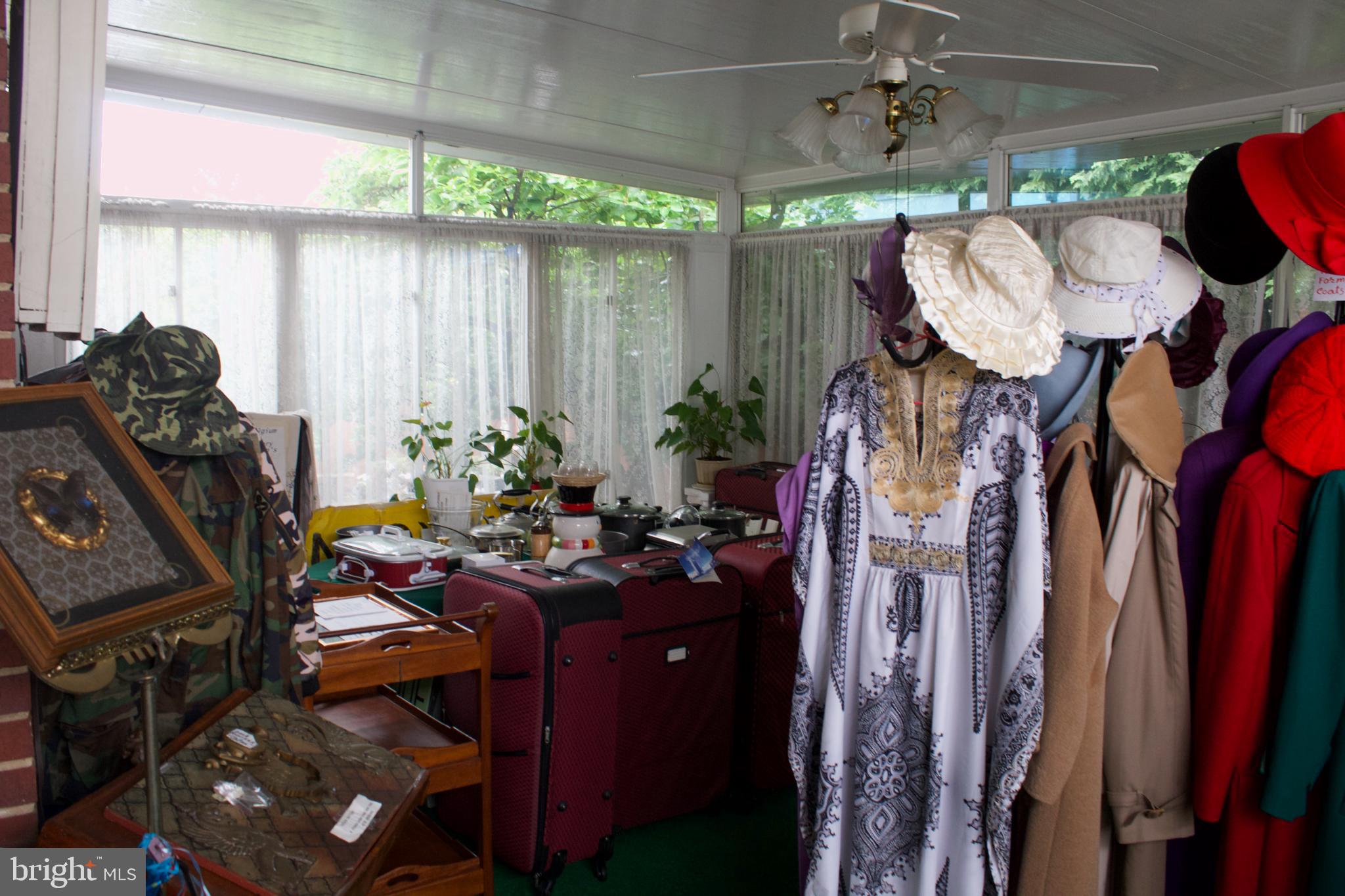 526 South Carlin Springs Road Arlington, VA 22204 - Photo 13 of 33 a view of a livingroom with furniture and a window