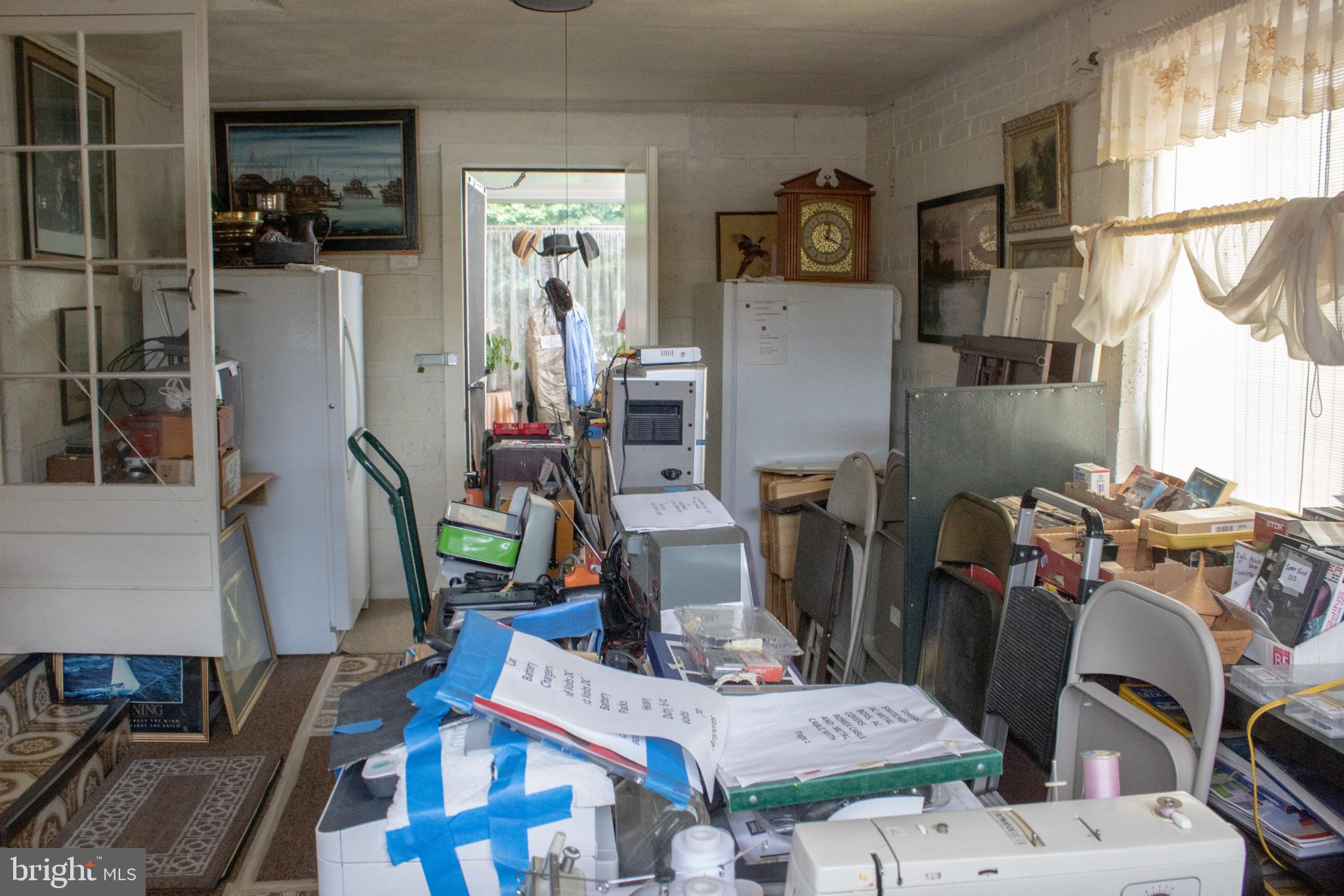 526 South Carlin Springs Road Arlington, VA 22204 - Photo 19 of 33 a view of living room with furniture and wooden floor