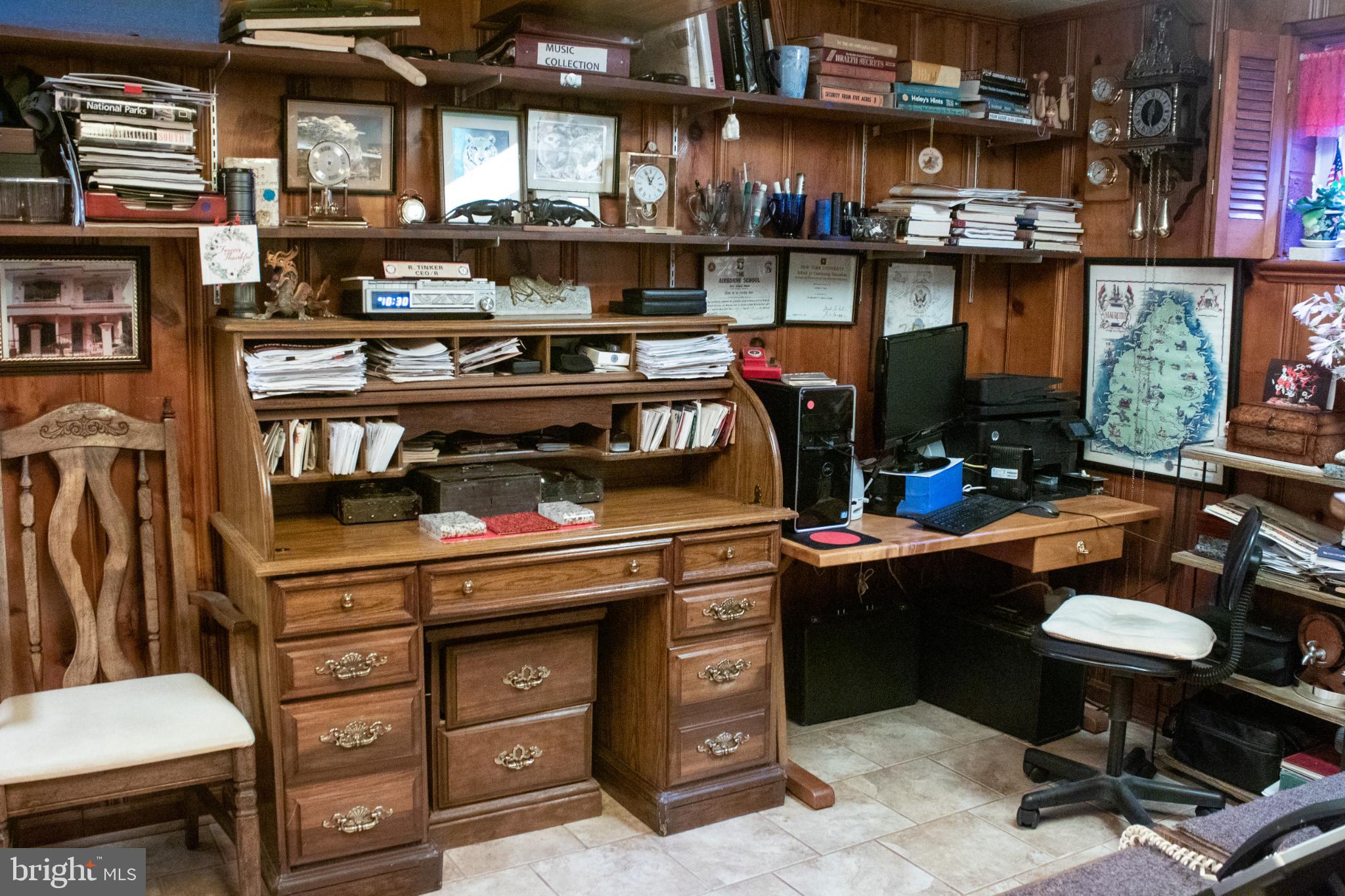 526 South Carlin Springs Road Arlington, VA 22204 - Photo 32 of 33 a kitchen with a stove and a table