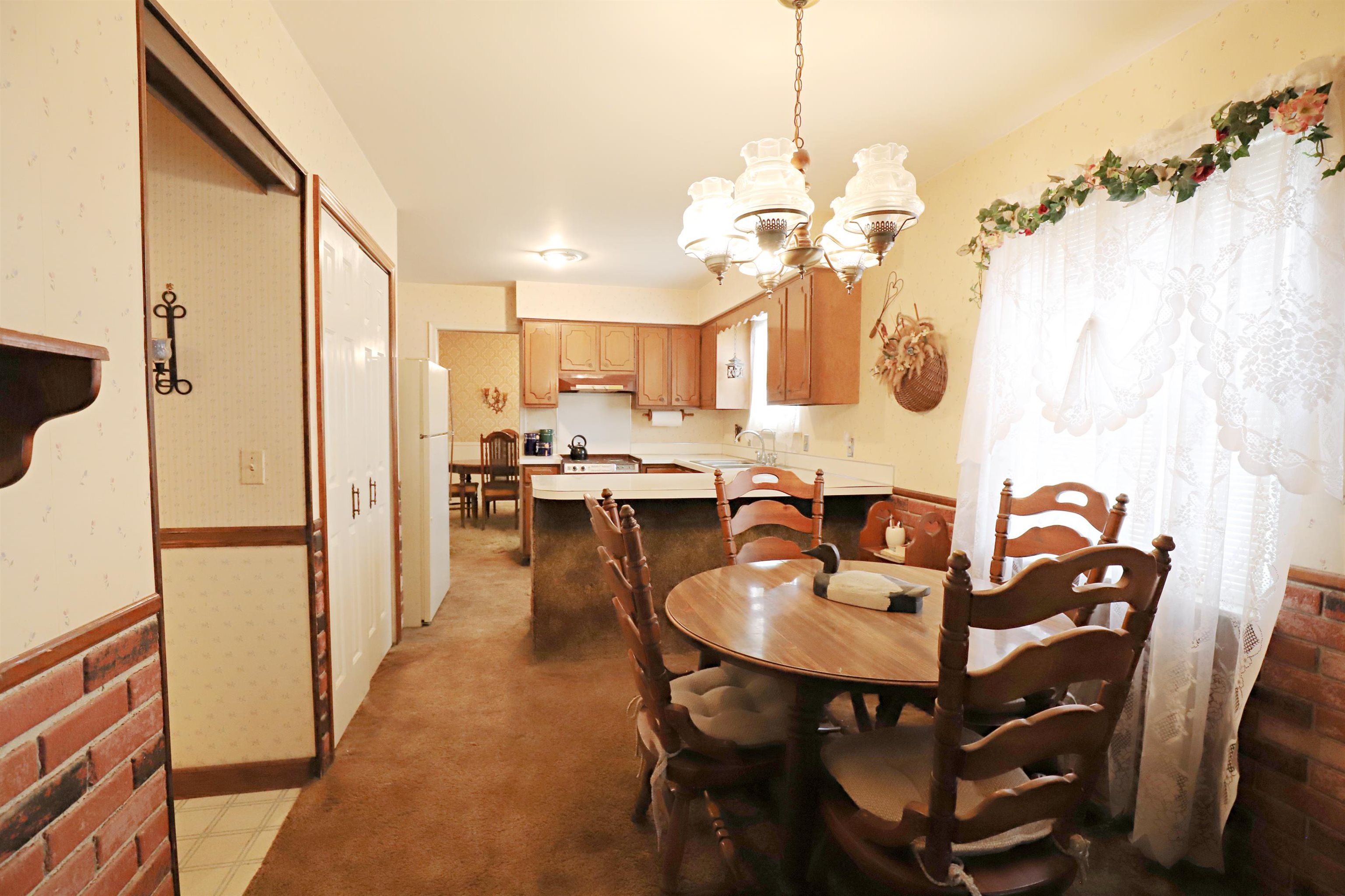 1261 North Morrish Road Flint, MI 48532 - Photo 15 of 33 50133516-00f506c2-0e0c-4622-982a-b0b01166dd42.JPG