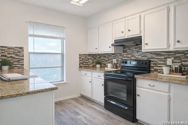 $1,680 | 4250 Bayliss Street, San Antonio, TX 78233