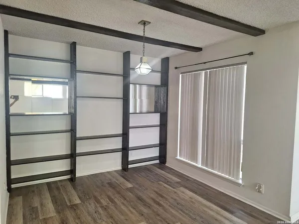 $1,680 | 4250 Bayliss Street, San Antonio, TX 78233