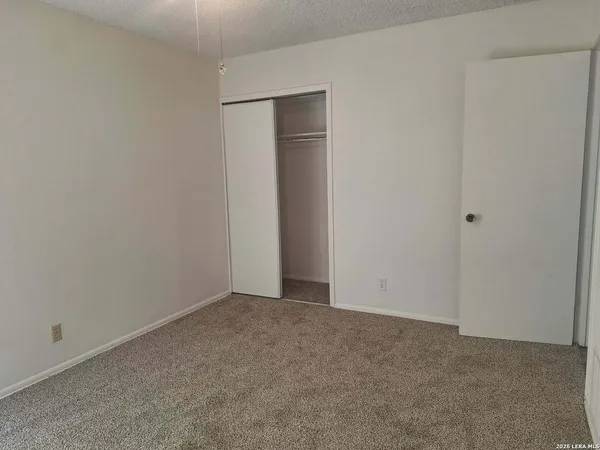$1,680 | 4250 Bayliss Street, San Antonio, TX 78233