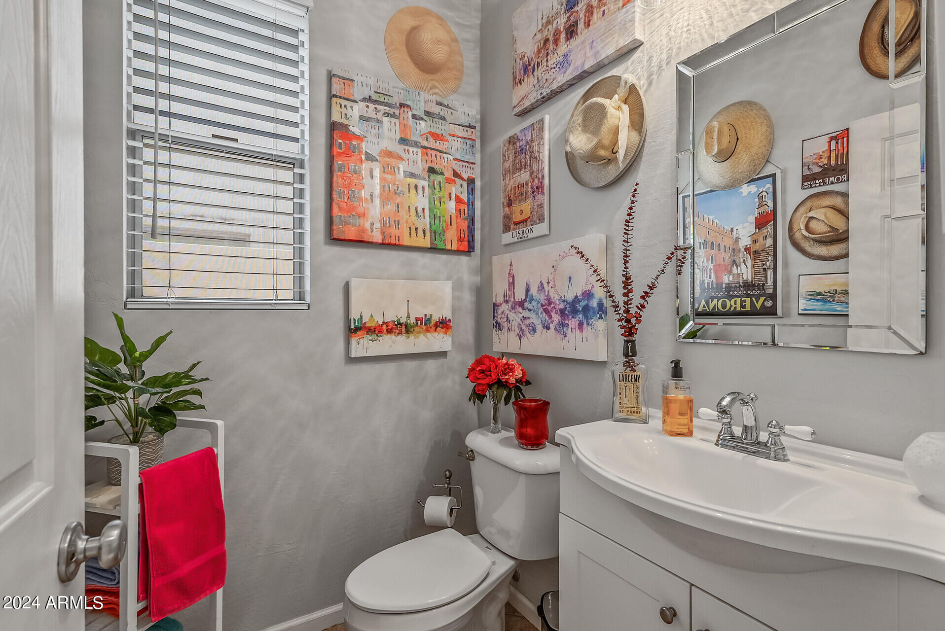 2292 South 155th Lane Goodyear, AZ 85338 - Photo 27 of 59 Convenient Guest Bath