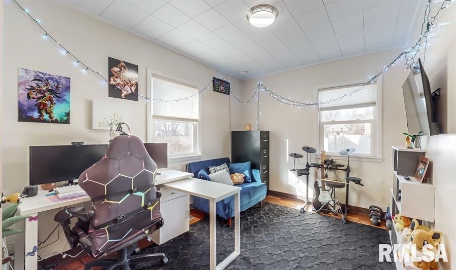 1707 28th Avenue Moline, IL 61265 - Photo 12 of 23 Gallery Image 12