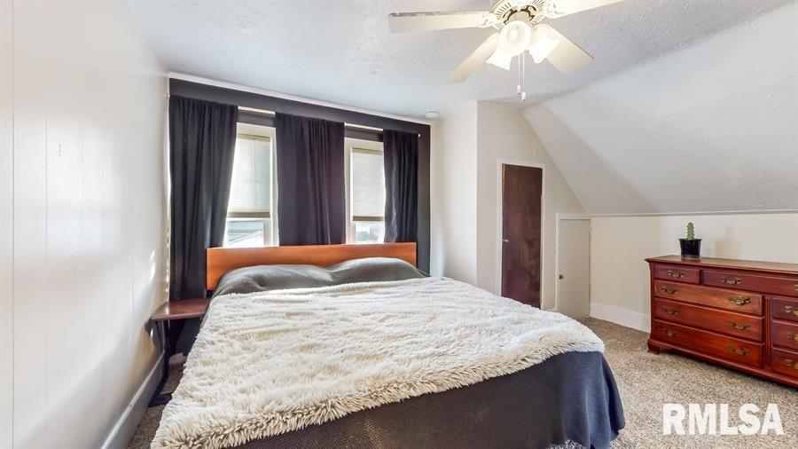 1707 28th Avenue Moline, IL 61265 - Photo 14 of 23 Gallery Image 14