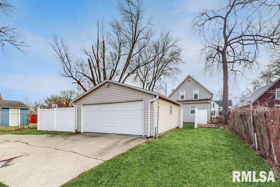 1707 28th Avenue Moline, IL 61265 - Photo 20 of 23 Gallery Image 20