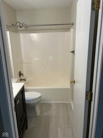 $285,000 | 3445 West 53rd Street, Indianapolis, IN 46228