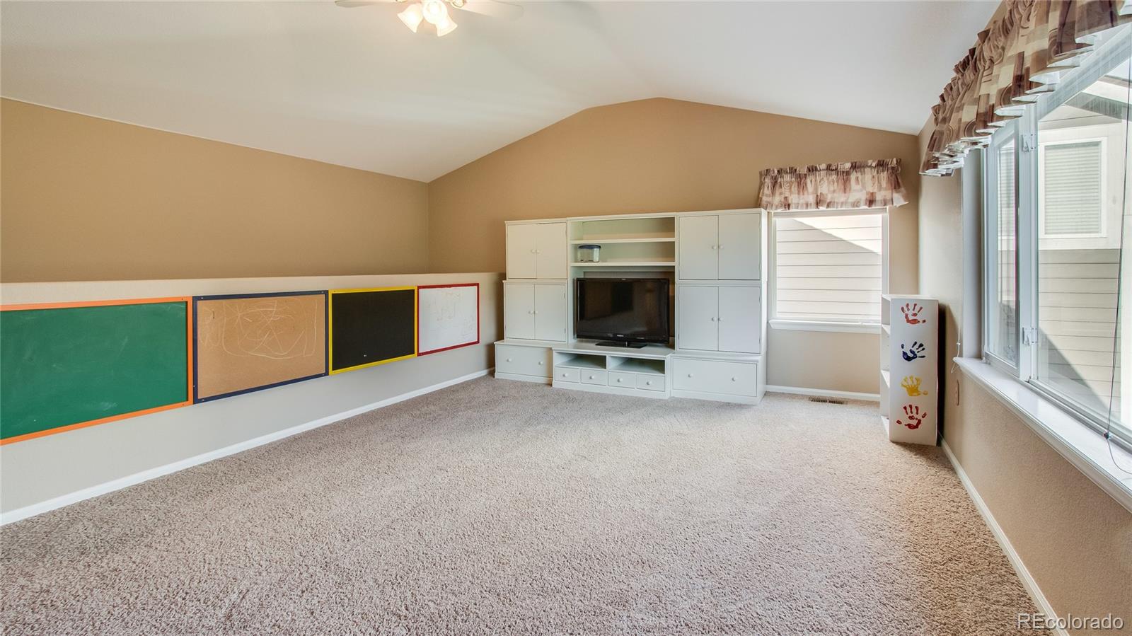 3180 Thistlebrook Circle Highlands Ranch, CO 80126 - Photo 15 of 30