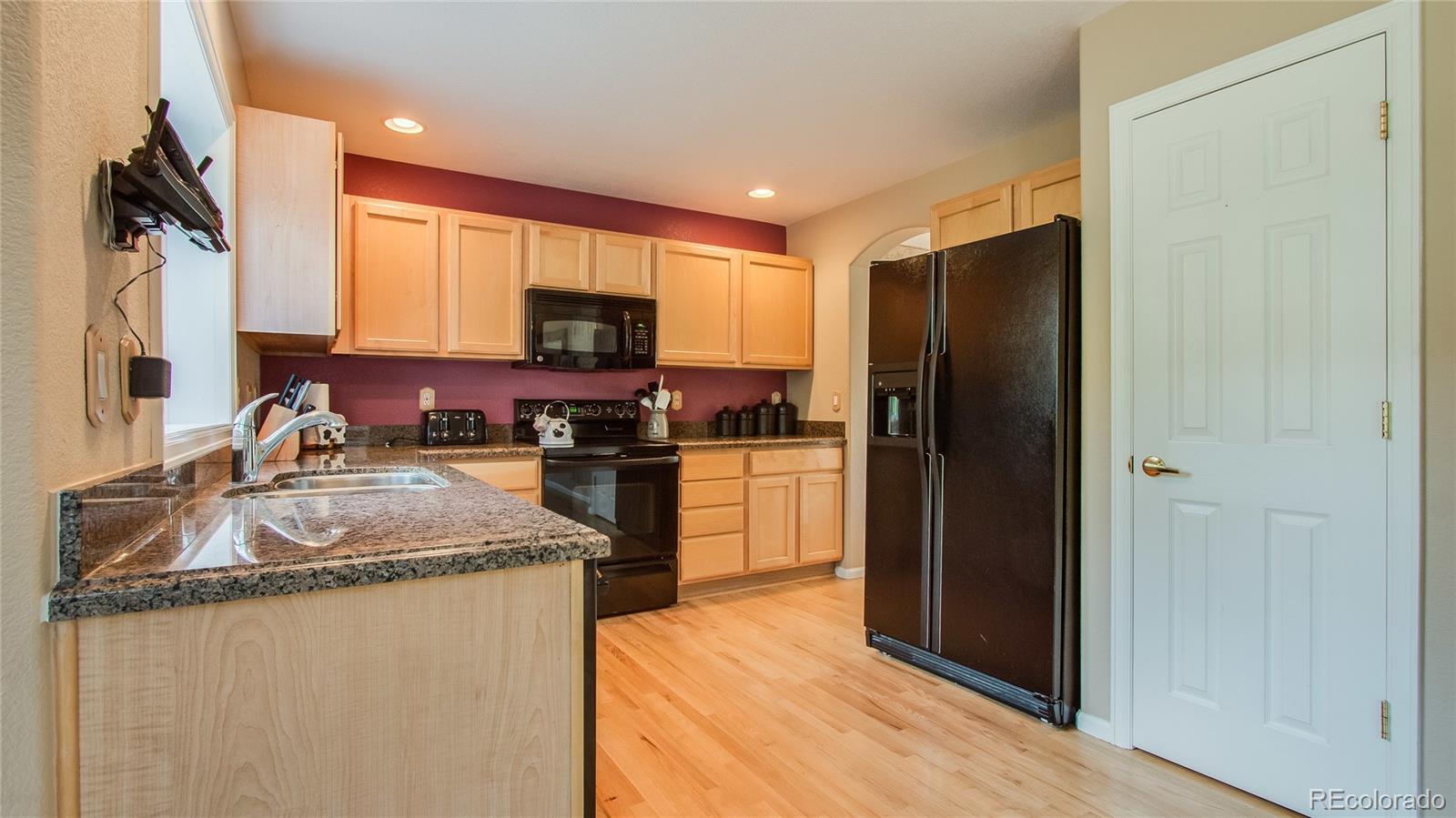 3180 Thistlebrook Circle Highlands Ranch, CO 80126 - Photo 4 of 30