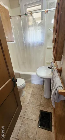 $75,000 | 20 East State Street, Chester, IL 62233