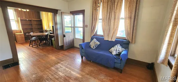 $75,000 | 20 East State Street, Chester, IL 62233