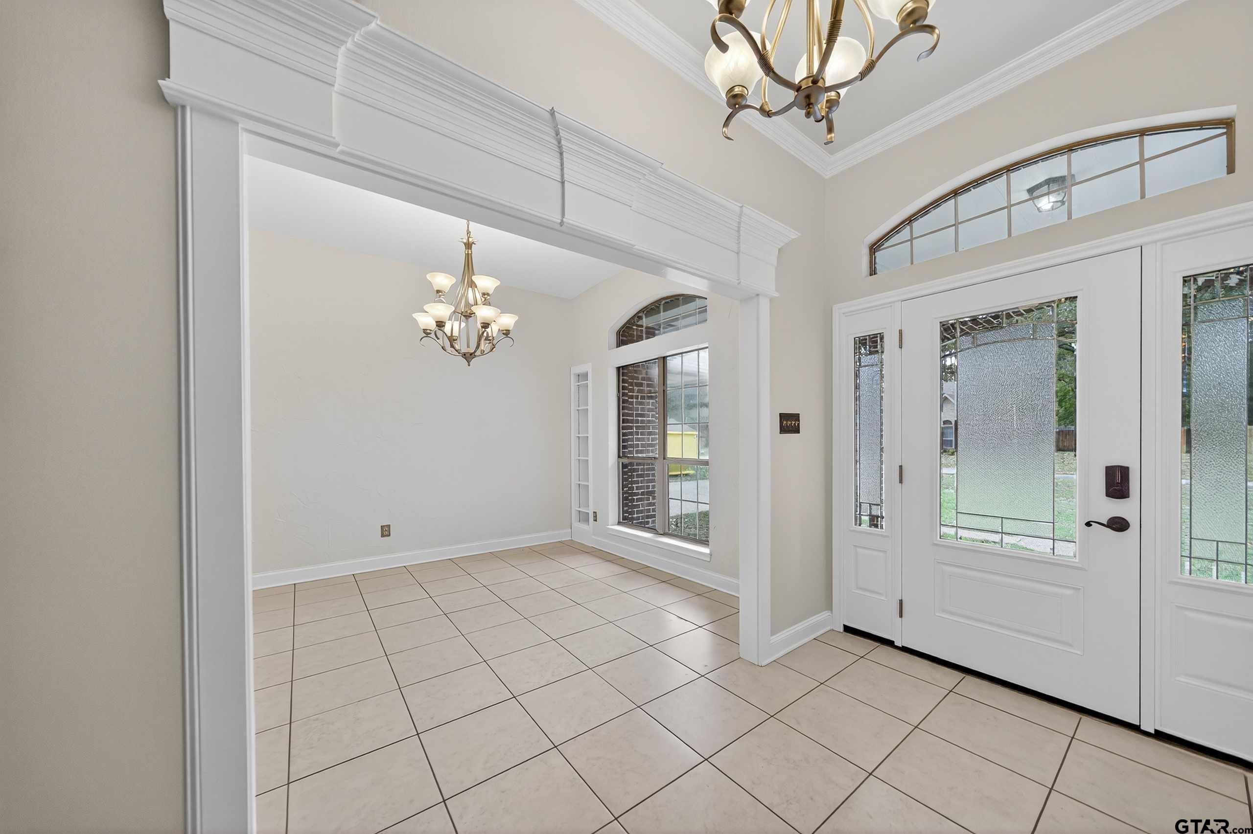 21112 Altuda Lane Flint, TX 75762 - Photo 4 of 48 a view of an entryway with wooden floor