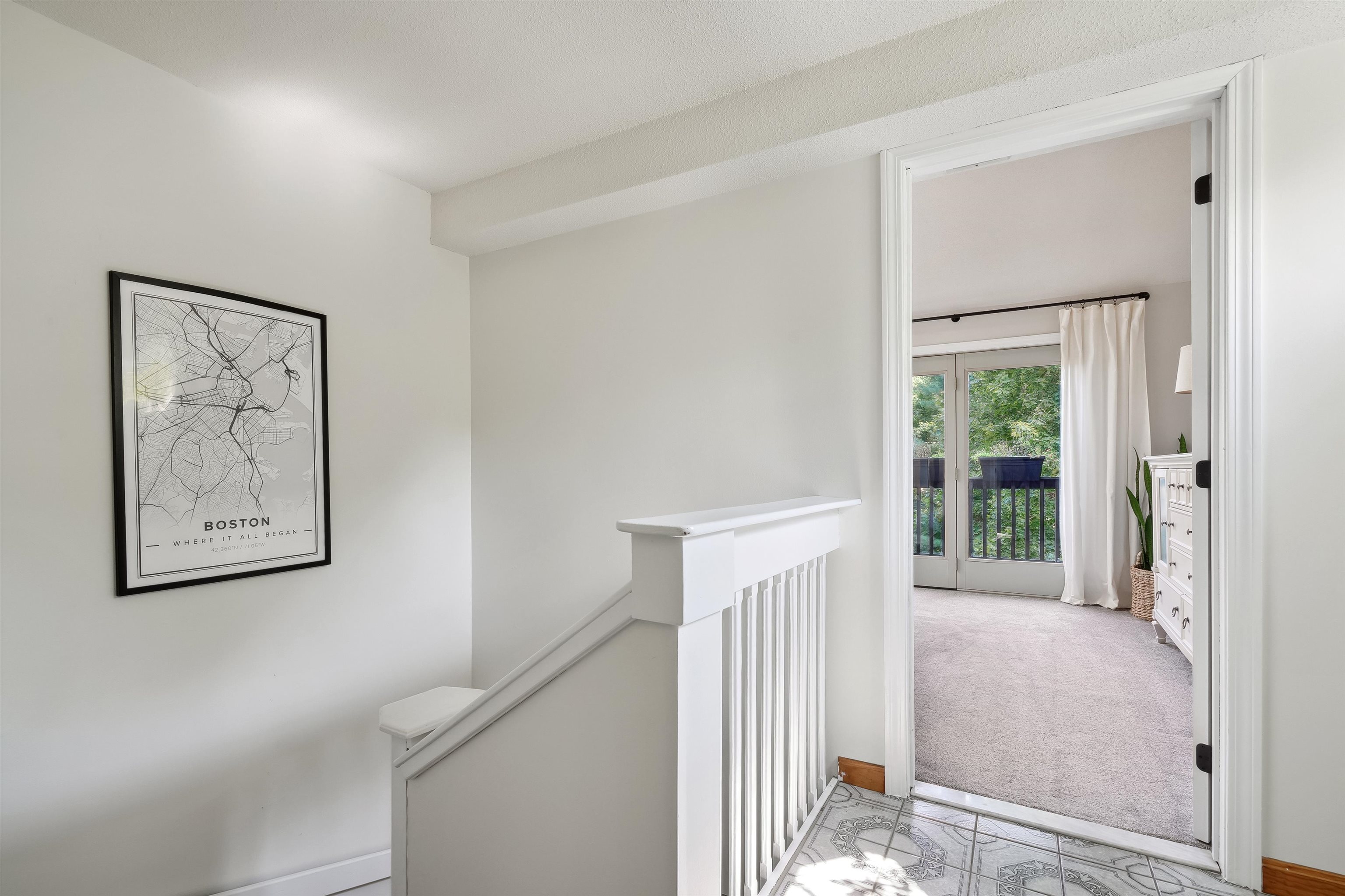 20 Stacey Circle Windham, NH 03087 - Photo 12 of 40