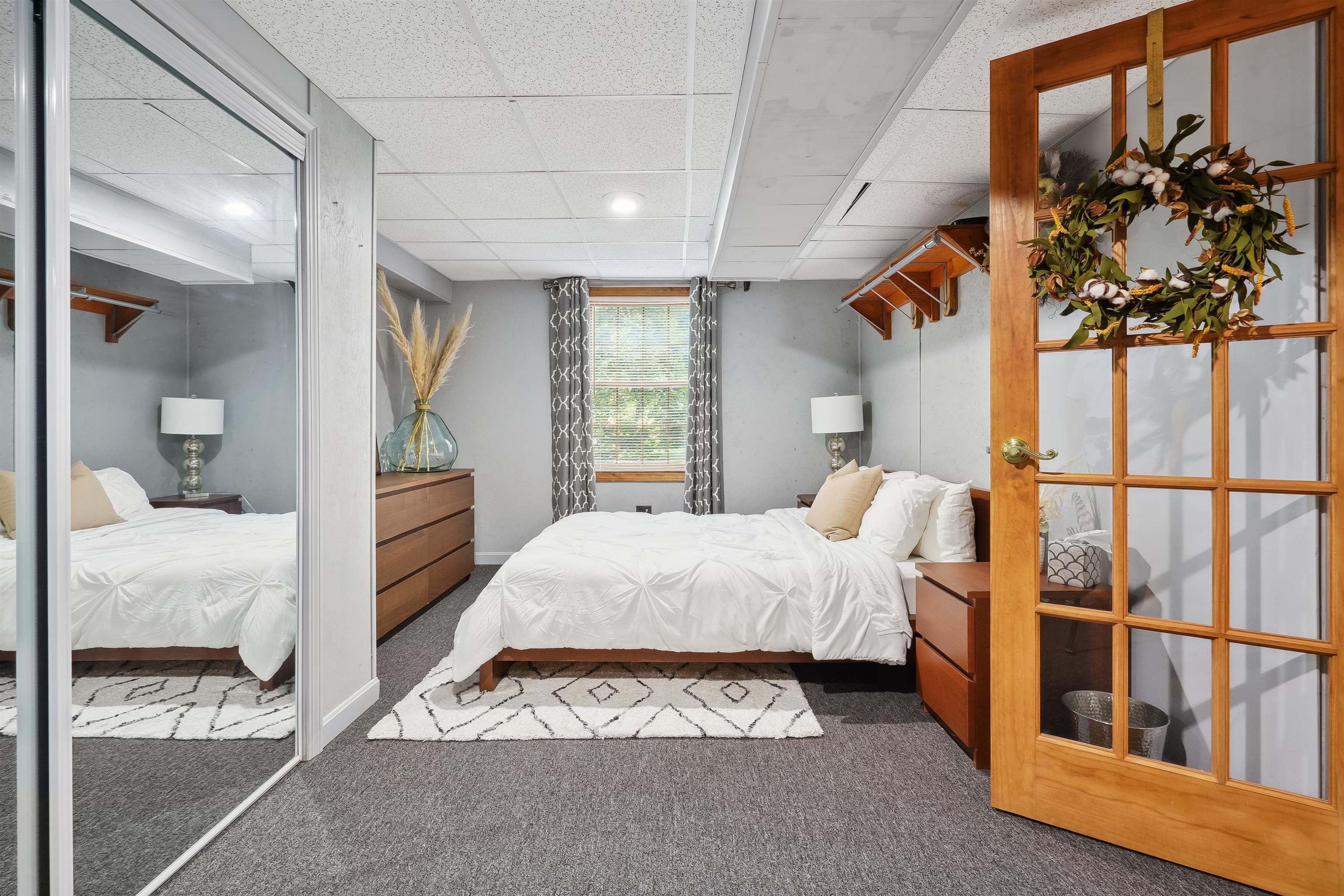 20 Stacey Circle Windham, NH 03087 - Photo 25 of 40