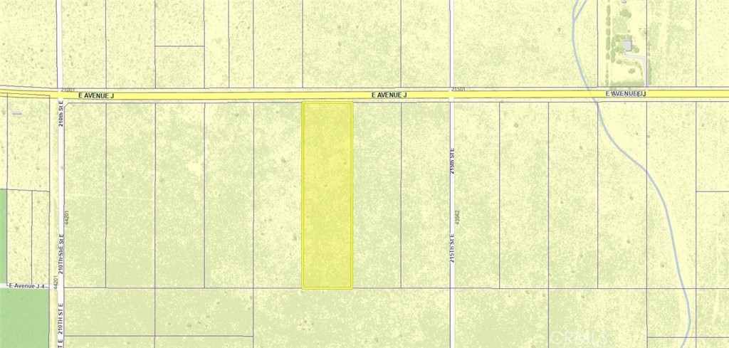 39 East 213th Street East Lancaster, CA 93535 - Photo 19 of 19 a bathroom with a window