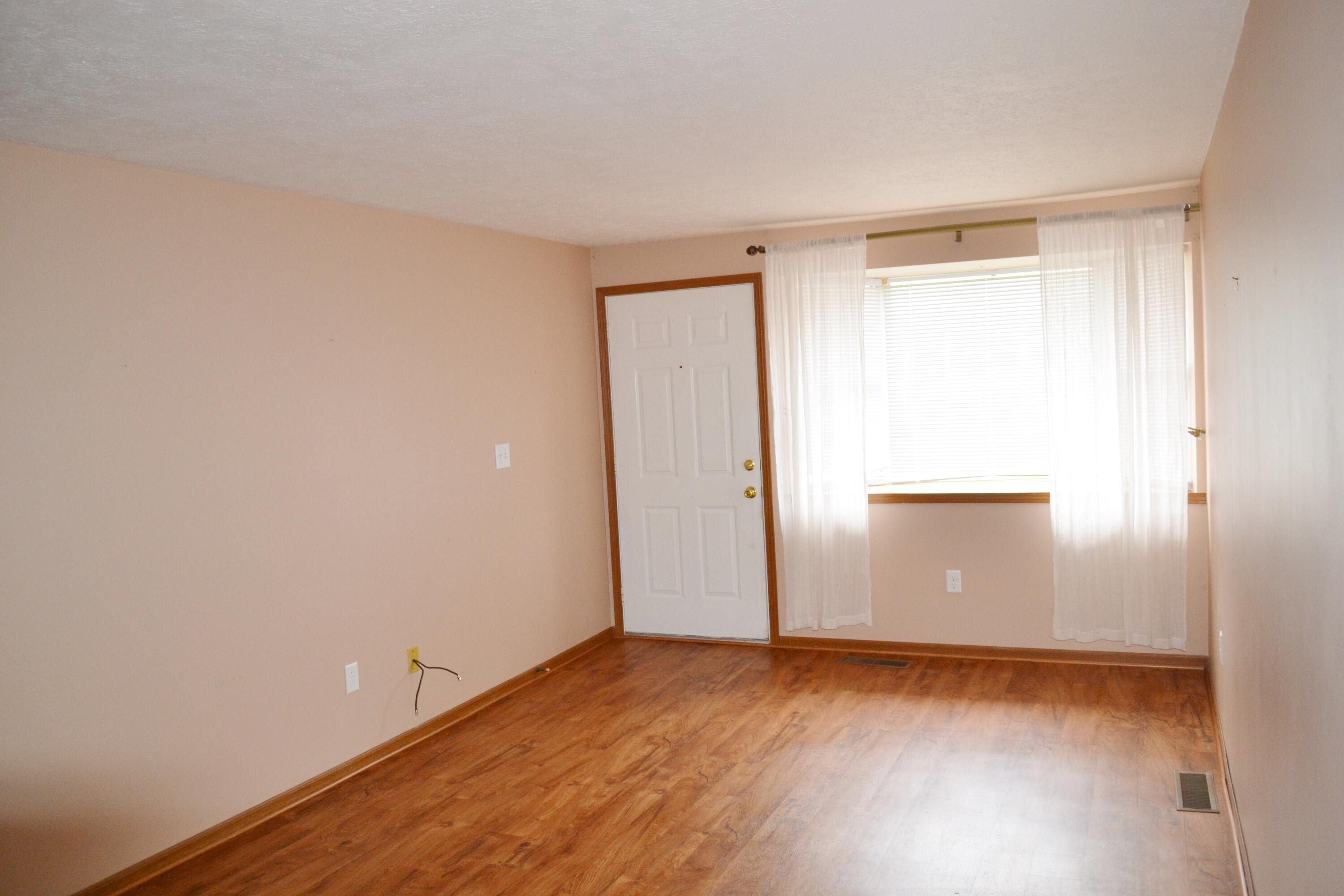 4530 Ridgewood Road East Springfield, OH 45503 - Photo 6 of 21