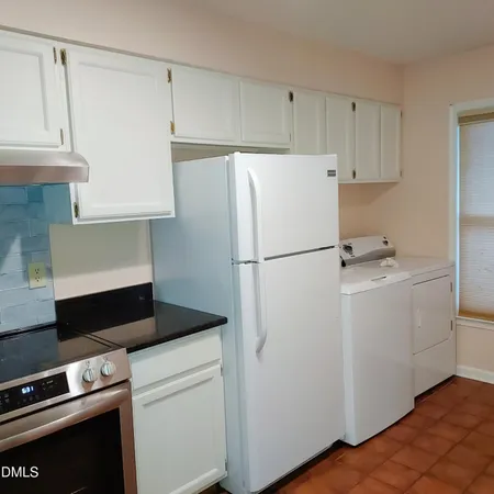 $1,950 | 875 Martin Luther King Junior Boulevard, Unit 15, Chapel Hill, NC 27514
