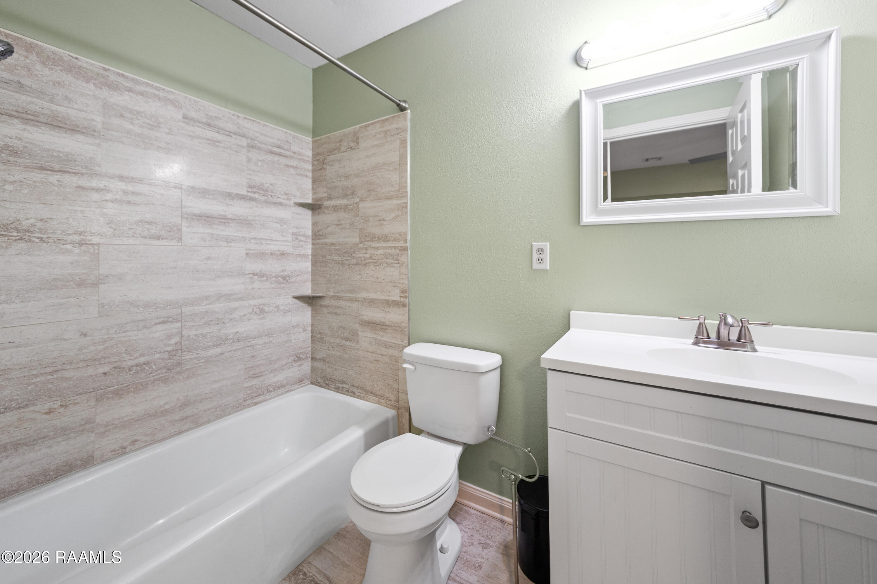 100 Rue Chartres Lafayette, LA 70508 - Photo 31 of 43 100 Rue Chartes-74