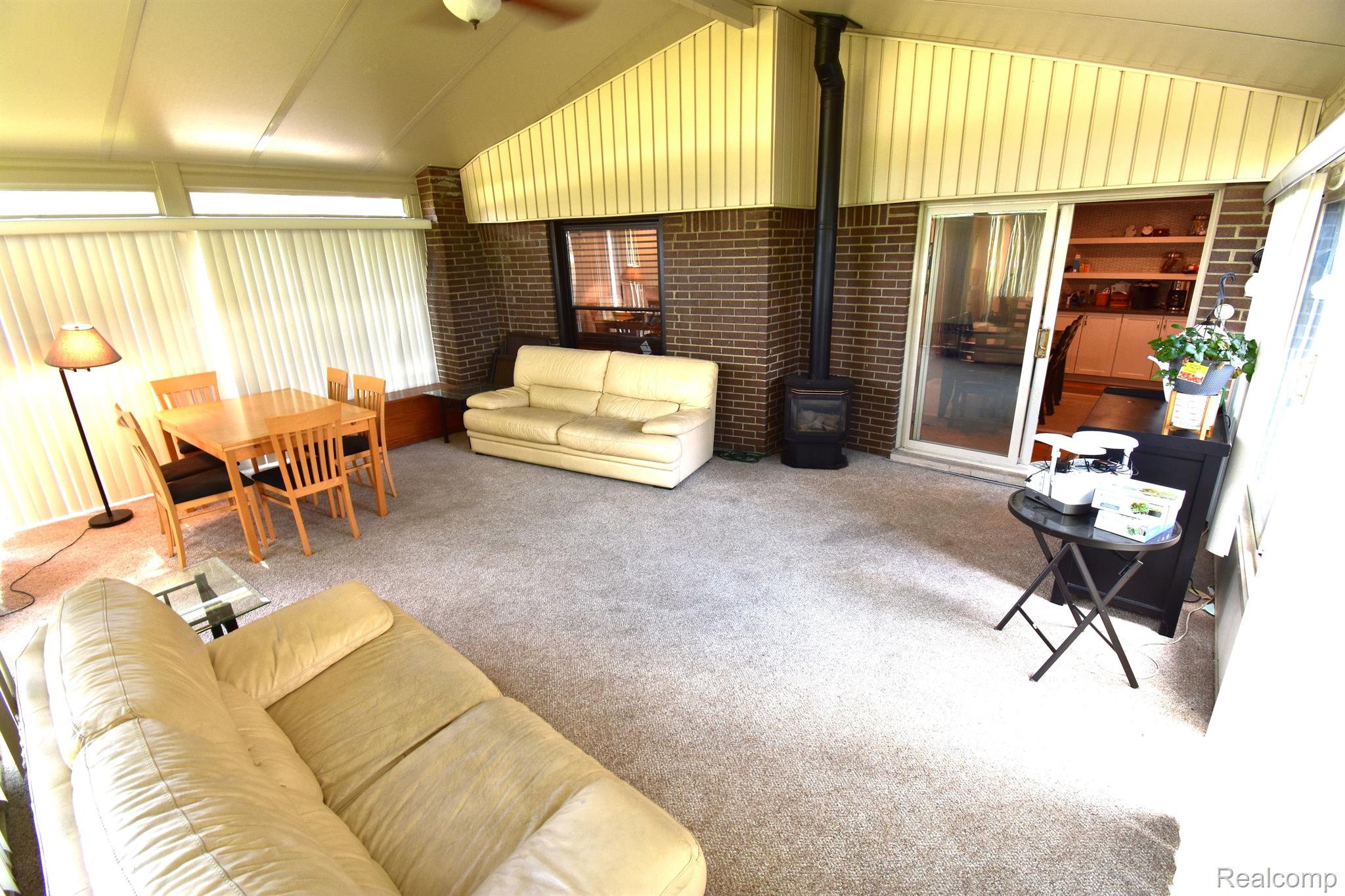 439 Shellbourne Drive Rochester, MI 48309 - Photo 14 of 60 Gallery Image 14