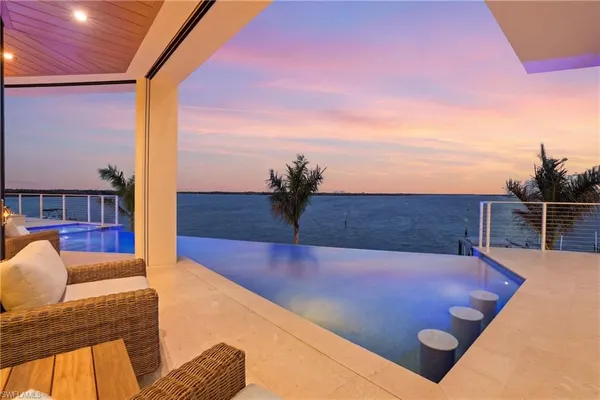 a view of a living room with furniture