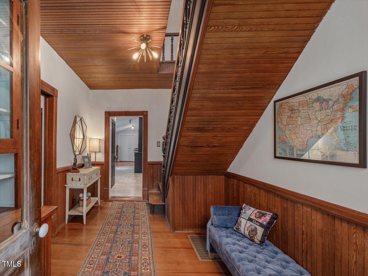 967 Bynum Road Pittsboro, NC 27312 - Photo 18 of 100 019-Foyer