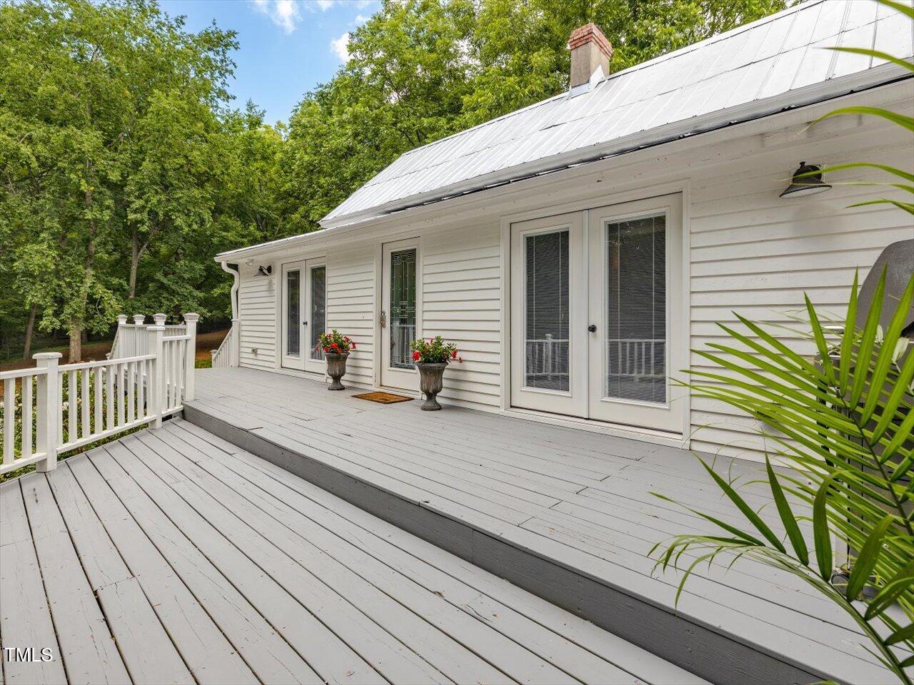 967 Bynum Road Pittsboro, NC 27312 - Photo 51 of 100 052-Deck