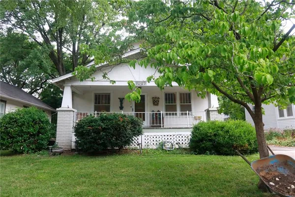 1327 Lawrence Street, Emporia, KS 66801