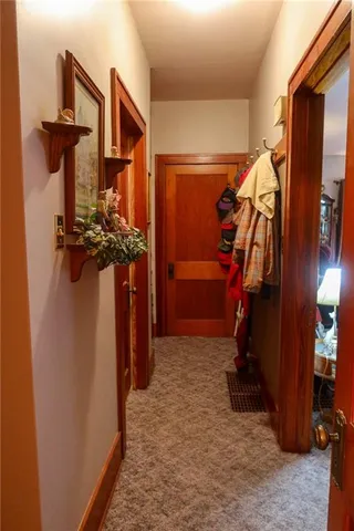 $130,000 | 1327 Lawrence Street, Emporia, KS 66801