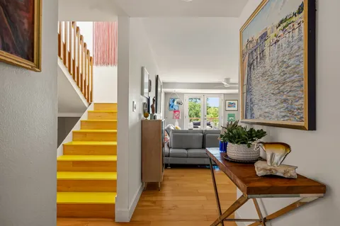 $1,250,000 | 5932 Highland Hills Drive, Austin, TX 78731