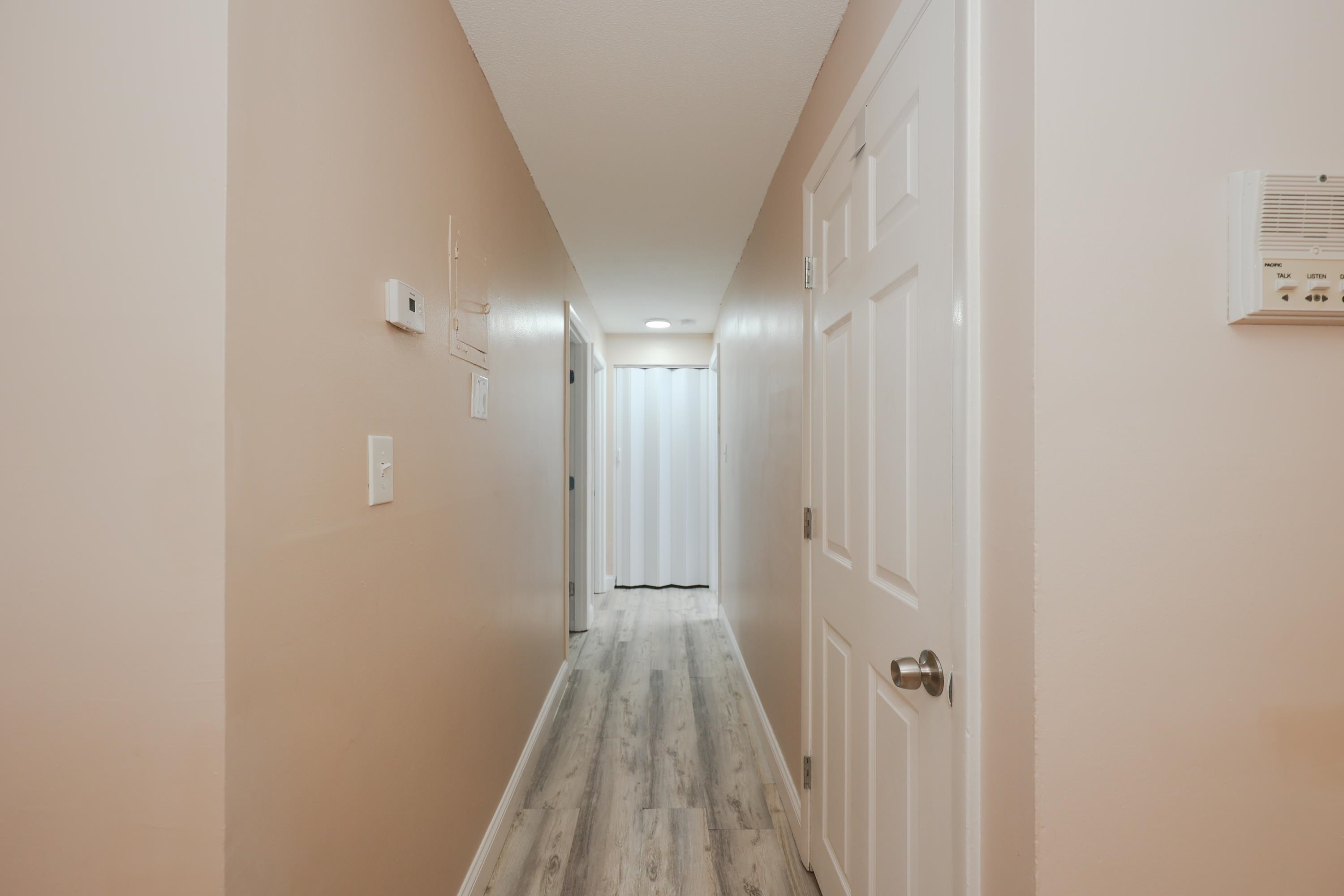 134 Mammoth Road, Unit 7 Hooksett, NH 03106 - Photo 6 of 22