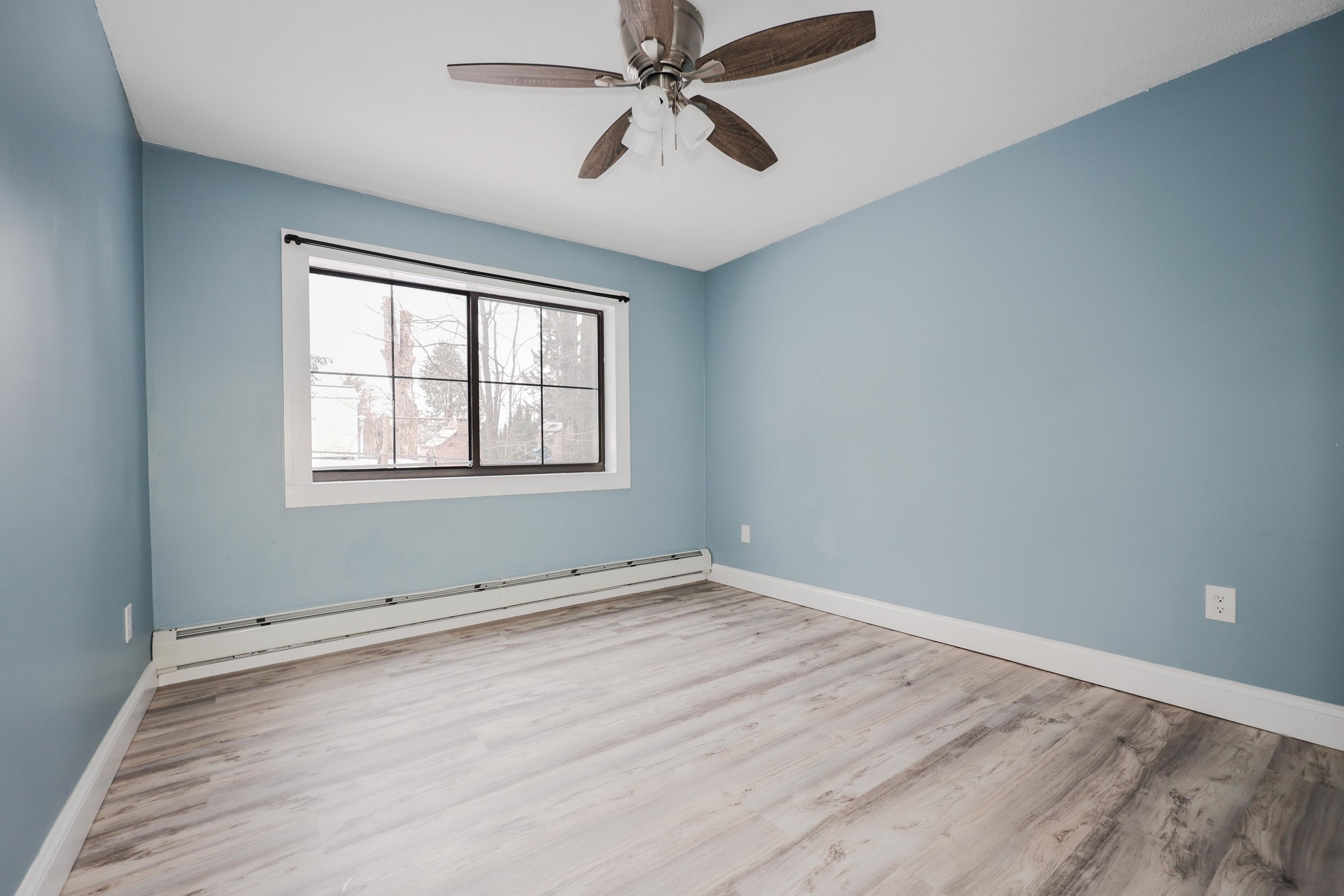 134 Mammoth Road, Unit 7 Hooksett, NH 03106 - Photo 9 of 22