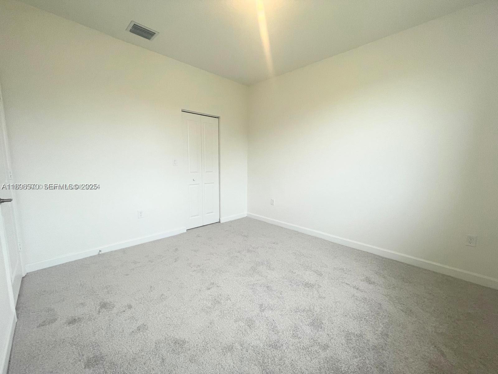 2647 Southeast 8th Street Homestead, FL 33030 - Photo 12 of 25