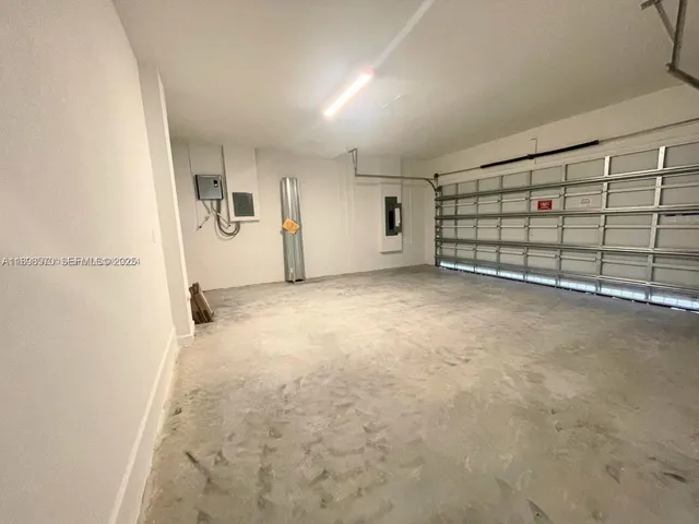 $4,300 | 2647 Southeast 8th Street, Homestead, FL 33030