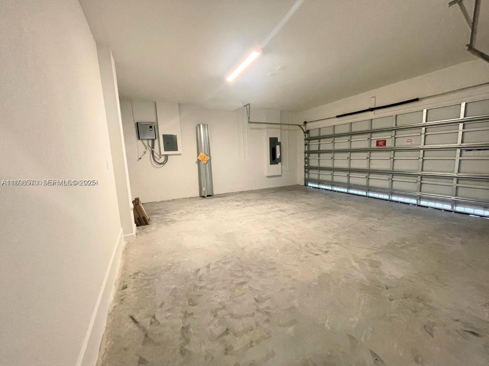 2647 Southeast 8th Street Homestead, FL 33030 - Photo 17 of 25