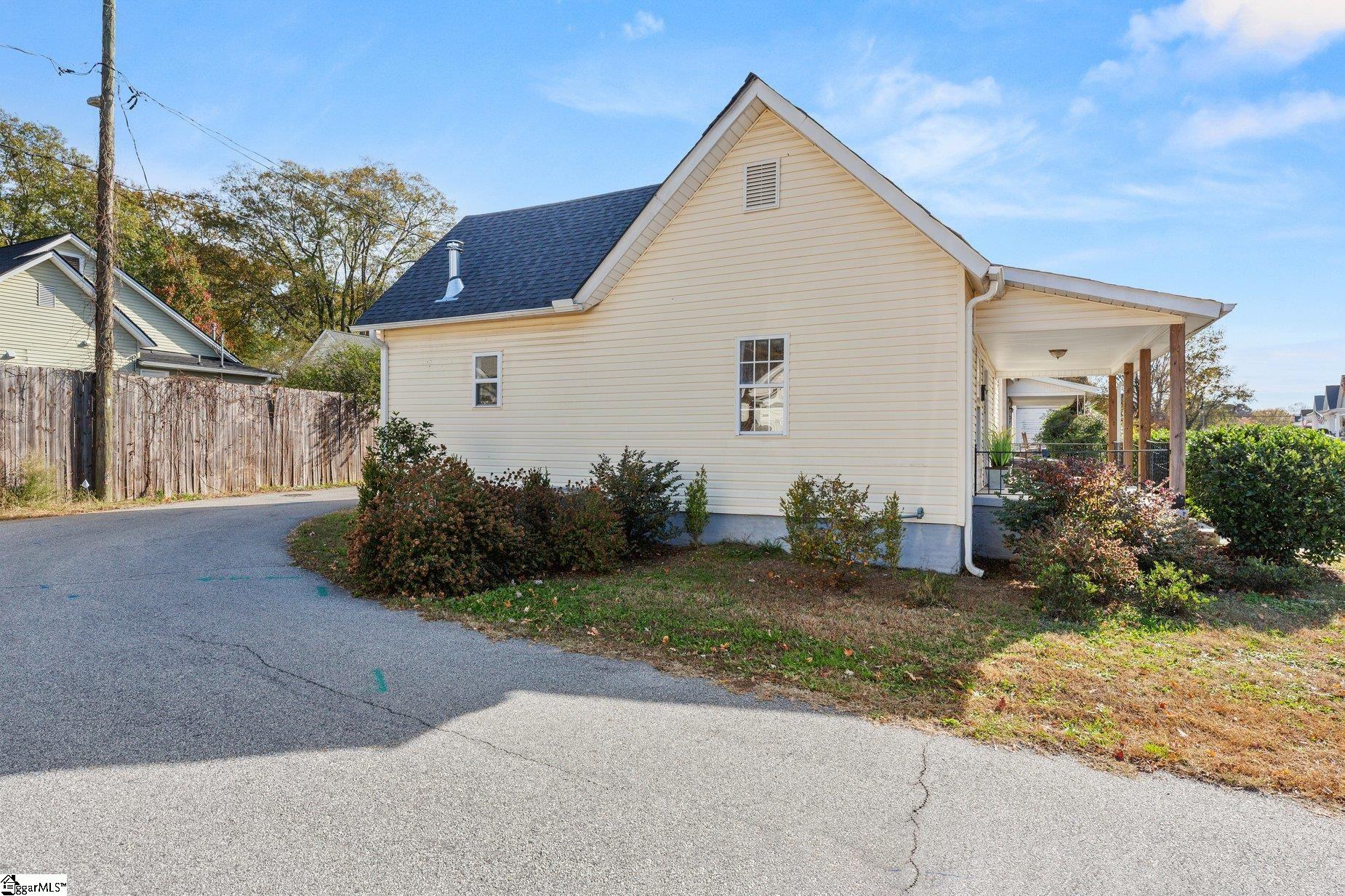 4 Seyle Street Greenville, SC 29605 - Photo 25 of 28