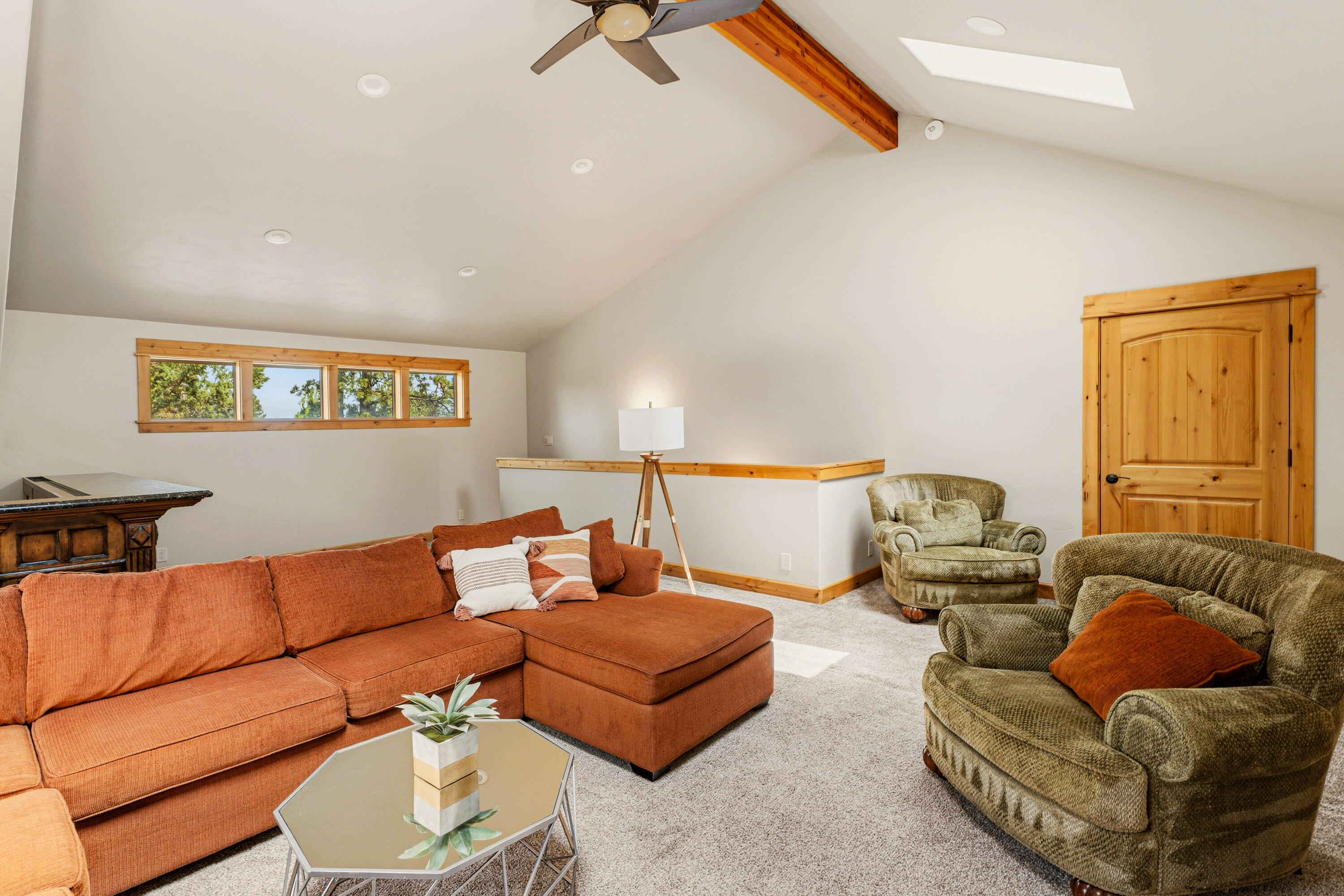 21125 Bear Creek Road Bend, OR 97702 - Photo 44 of 71