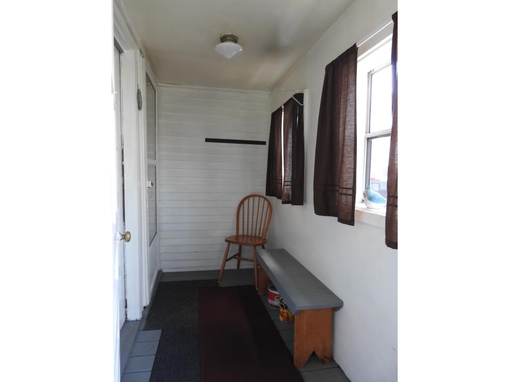 27 Terrill Street Rutland, VT 05701 - Photo 2 of 12