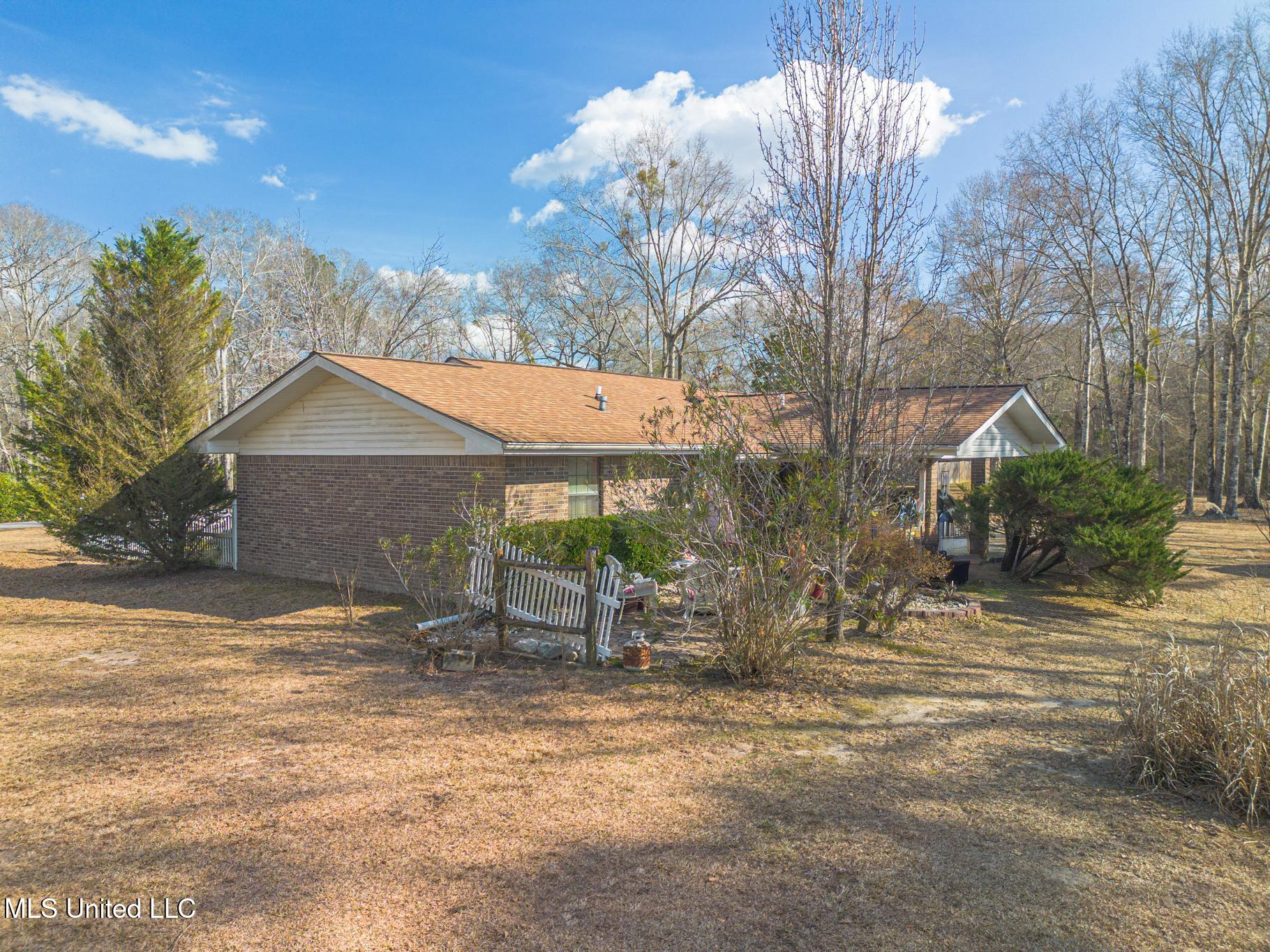 123 Carl Taylor Road Wiggins, MS 39577 - Photo 5 of 17 Back