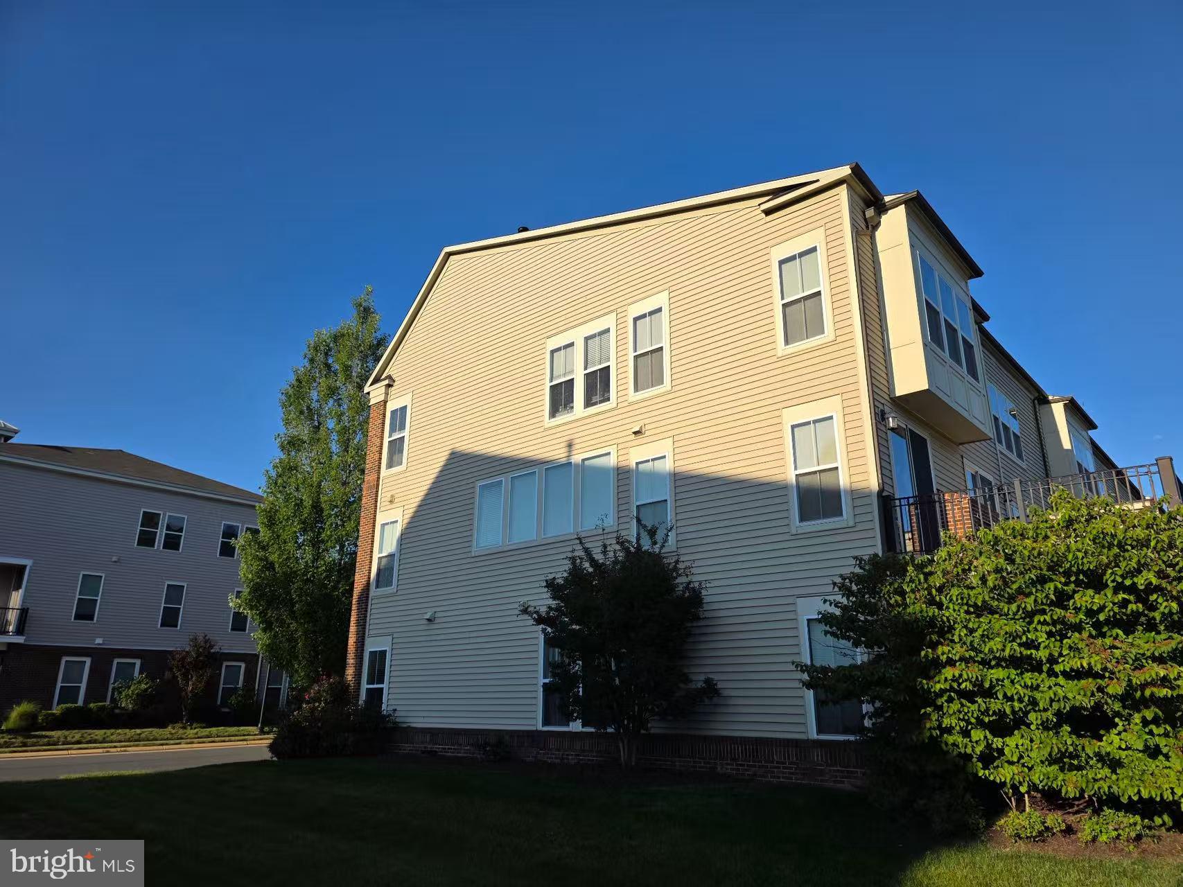 42259 Riggins Ridge Terrace Ashburn, VA 20148 - Photo 18 of 22