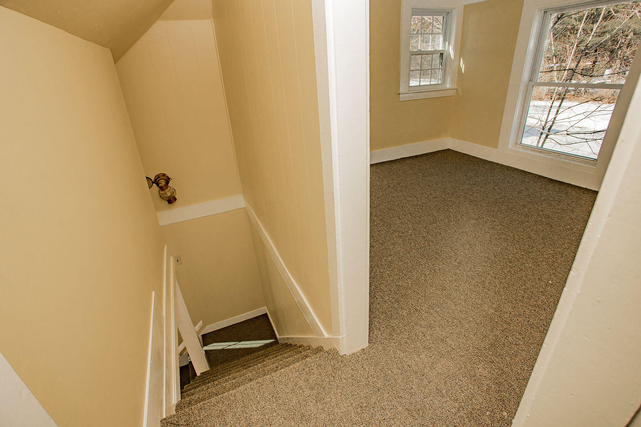 260 Weld Street Dixfield, ME 04224 - Photo 4 of 17 AF6A6502